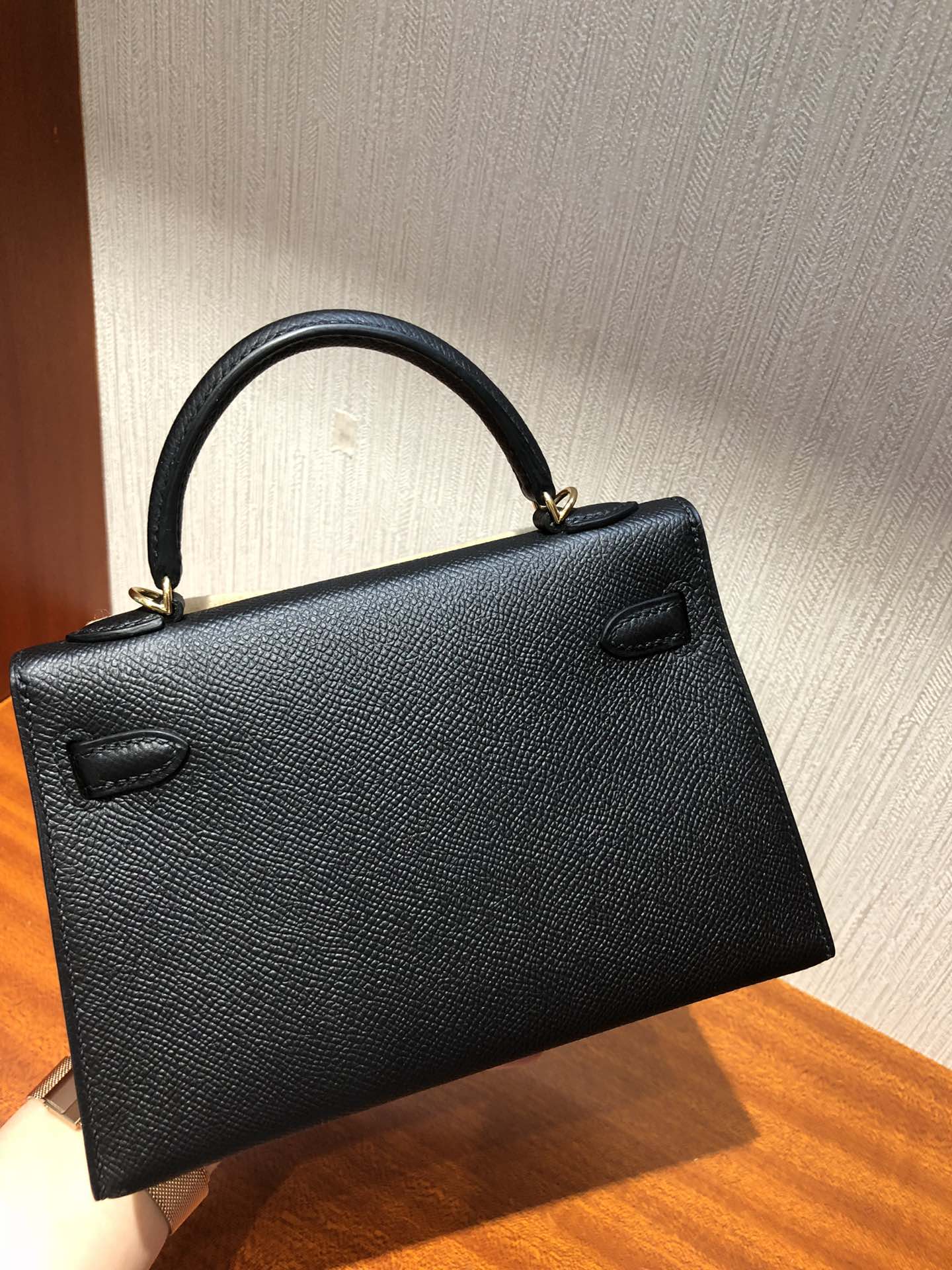 에르메스 미니 켈리백 블랙 금장 앱송